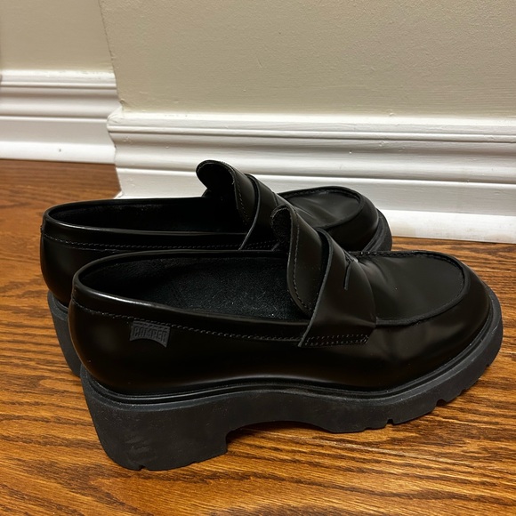 Classic Black Loafers for Women - Picture 3 of 4